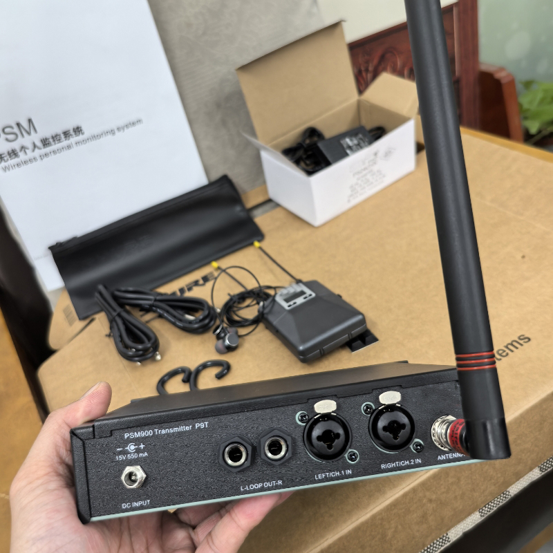 Профессиональная аудиомониторн – обзор и цена Ribbon Microphone